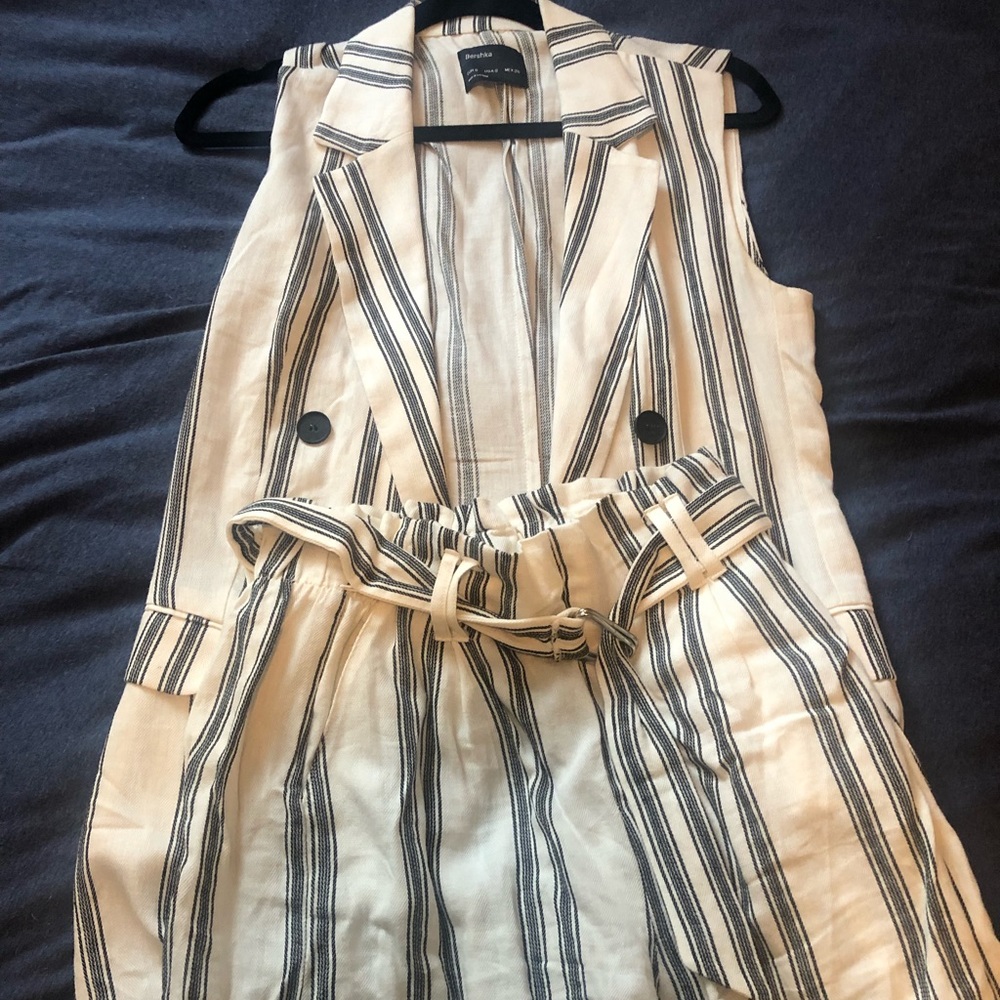 Striped shorts and vest set